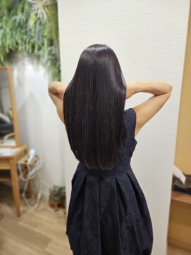 グリーンズ(Greens) トリートメント&ストレート【髪質改善】/艶髪/透明感