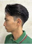 メンズセンターパートニュアンスパーマ毛流れ縮毛矯正刈り上げ