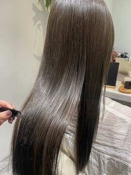 トッカ 高槻店(tocca) オリーブベージュ