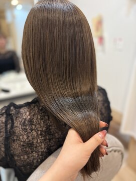 ビューティーサロン グレース(BeautySalon GRACE) Wカラーで透けオリーブベージュ