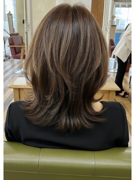 マインバイアフロートギンザ(MYNE by AFLOAT GINZA) レイヤーカット