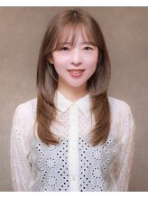 リア トーキョー(Lia TOKYO) 岡野 由依