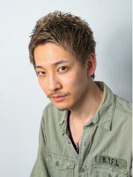 ヒロギンザ 御茶ノ水店(HIRO GINZA)の写真/眉カットやシェービングで、清潔感あふれる印象に◇カットだけじゃない、男の身だしなみはプロにお任せ!