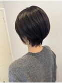 ショートボブ