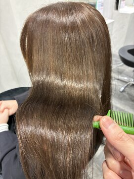 エイゼット バンビーニ 川越(AZ bambini) 【大山透輝】レイヤー&グレージュ【髪質改善メテオカラー】