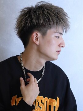 men's salon es. 新宿 メンズカット/メンズパーマ/メンズヘア【メンズサロン エス】 ニュアンスパーマ/波巻きツイストスパイラル[新宿/メンズ/men's]