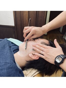バーバー アミティ プール オム(BAR BER amity POUR HOMME)の写真/プロのシェービングで清潔感アップ｜理容室ならではの技術