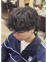 ハイパー(HYPER)&nbsp;波巻きシャドウパーマ【メンズ/カット】