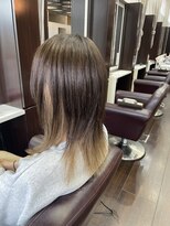 ラボア(La'BOA) インナーカラー×ウルフカット