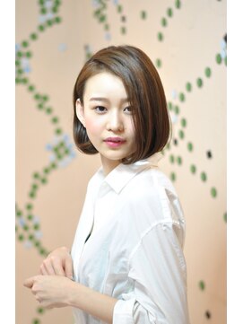 スクレ(sucree) 大人女性のモードボブ