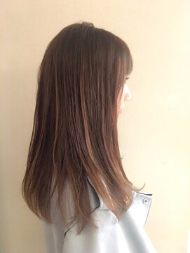 ロンド 銀座(Lond) ブルージュ♪ 担 伊原