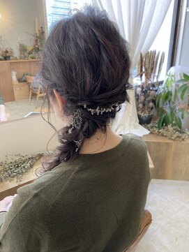 マロウ(mallow) 《花屋併設》ルーズハーフアップ@20代30代40代