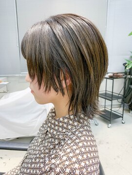 テトヘアー(teto hair) ウルフボブ、ボブウルフ、グレージュ、グラデーションカラー
