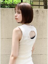 クロン(cron) オン眉ボブ