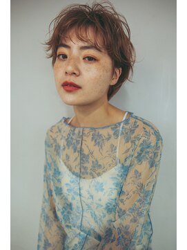 クラン(clan) 外ハネボブセクションカラーグラデーションカラーペールベージュ