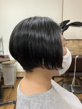 ヘアサロン ファン(hair salon fun) 前下がりショート