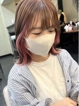 ヒート バイ アンカットラウンジ 渋谷(HEAT by UNCUT&LOUNGE) イヤリングカラー/インナーカラー/ケアブリーチ/ピンクインナー