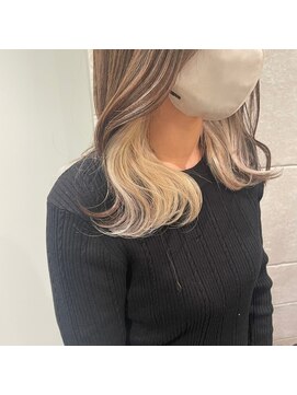メロウバイケンジ(mellow by KENJE) 【インナーカラー】ハニーブロンド