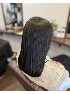 ココロビ(cocoro-bi) 艶髪ストレートヘア