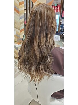 アース 千葉店(HAIR&MAKE EARTH) ハイライトカラー