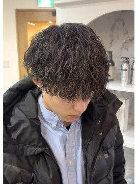 リヴ オオサカ(LIV OSAKA) ツイスパ　ツイストスパイラル　縦落ちパーマ　マッシュ