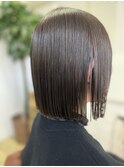 艶髪・ショートボブ