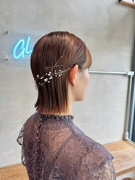グランツ(GLANZ) 外はねヘアアレンジ