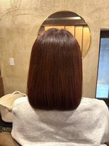 穀雨(Kokuu)&nbsp;グレージュ切りっぱなしボブ前髪ありミニボブミルクティベージュ