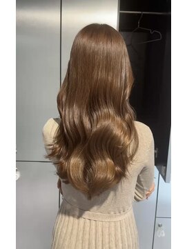 ヴィヴィー 福岡天神店(VIVIE) ワンカラーで出来る色素薄めカラー×縮毛矯正