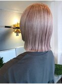 切りっぱなし外ハネセミロング