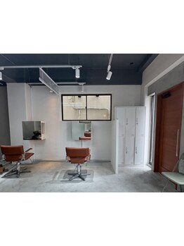 計算されつくした絶妙なニュアンスstyleを叶える《KOTI》パーマmixで質感アレンジも！