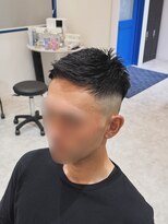 リラ(Rira)&nbsp;フェードカット