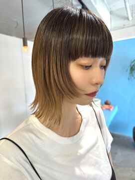 オアシス アン(oasis-un) ワイドバングとお顔周り