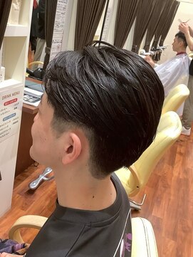 美容室ヒラトヤ 都南店 20代30代40代ナチュラル束感フェザーショート爽やかツーブロック