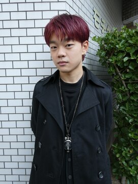 メンズ シイ(MEN’S SIE) バーガンディカラー×メンズマッシュショート