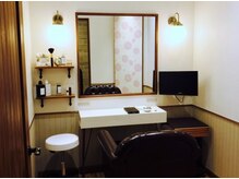 フルフラットなシャンプー台でリラックス【髪質改善／長野】