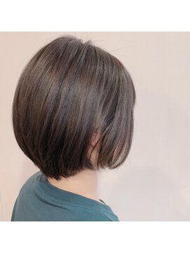 フレアクレム(FLEAR cre:me) ショートボブ　ベーシック