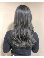 ヴィダ クリエイティブ ヘアーサロン(Vida creative hair salon) 色味改善カラーたっぷりハイライト