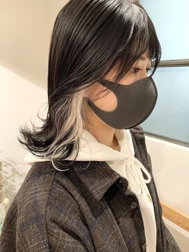 ステイシー(stay she) ホワイトイヤリングカラー