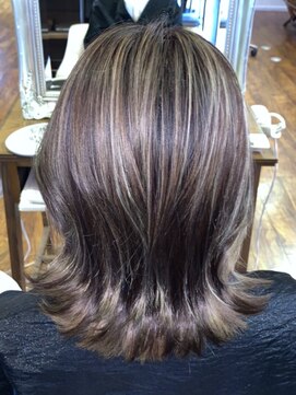 ヘアープロデュース ア ラ モード(Hair Produce A La Mode) 美彩ハイブリッド(コルディリン)