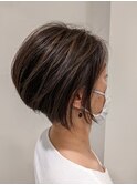 前下がりショートボブ