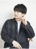 スーツ短髪ツーブロック束感モテる黒髪シークレットパーマ流行
