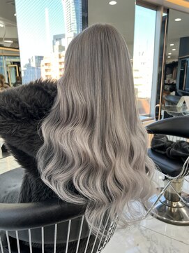 ラピス 渋谷本店(Lapis) ホワイトシルバー/シールエクステ/ハイトーン/髪質改善/ギャル