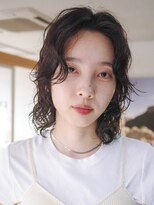 サーカス バイ ビュートリアム 青山(CIRCUS by BEAUTRIUM)&nbsp;ミディアムレイヤーニュアンスパーマ表参道青山20代30代40代