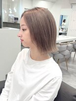 エルサザリープ 三宮(Elsa the leap)&nbsp;切りっぱなしボブ/ミルクティーベージュ/くすみベージュ