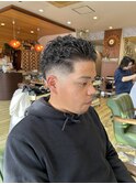 オールバックフェードパーマ