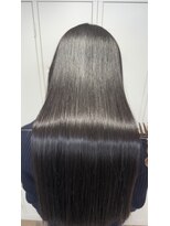 ファブ 銀座(fav) 最高級髪質改善メニューとヘアカラーを同時施術