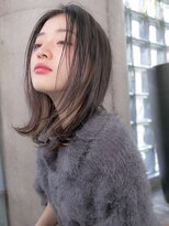 リリアン 青山(relian)&nbsp;センターパートで大人雰囲気に