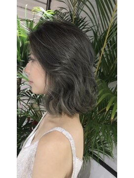 フォーク(FOLK) 恵比寿_YAMATO 外国人風ハイライト_グレージュ_プラチナアッシュ