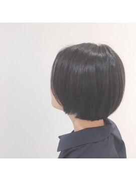 オットー バース(Otto BIRTH) △オトナ▼ショートボブ